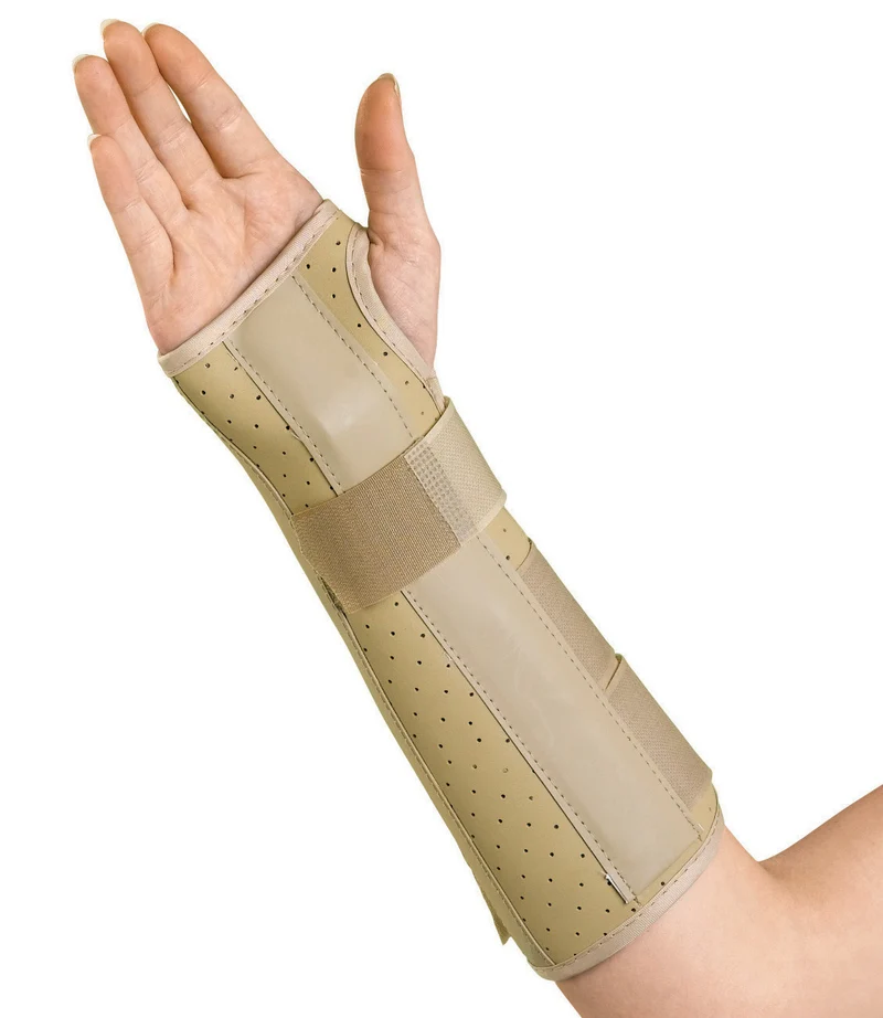 10" Vinyl Forearm Wrist Splint, Right, Small